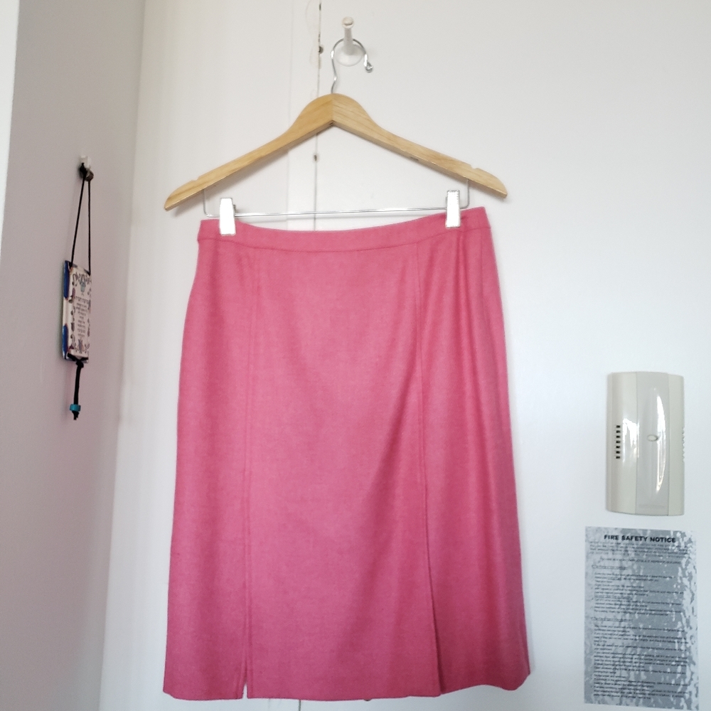 Hirsch Skirt